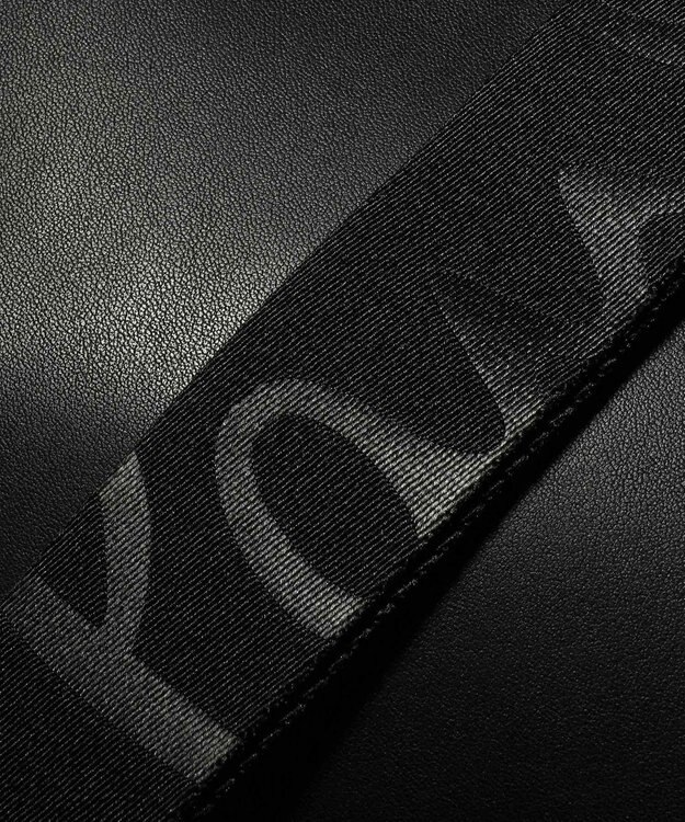 Paul Smith ロゴエンボス ショルダーバッグ ブラック