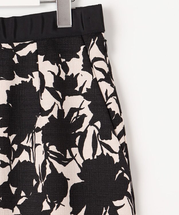 自由区 【Premium Collection】シャドウフラワープリント スカート ブラック系5