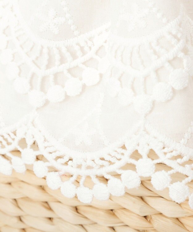 Maison de FLEUR 【2Way】レースフリルメイズ2Wayカゴバッグ White