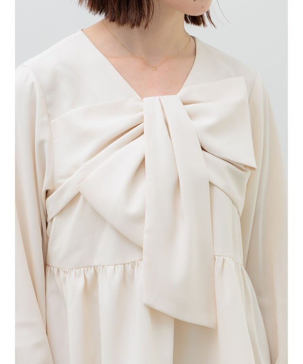 Te chichi リボンディテールペプラムブラウス アイボリー