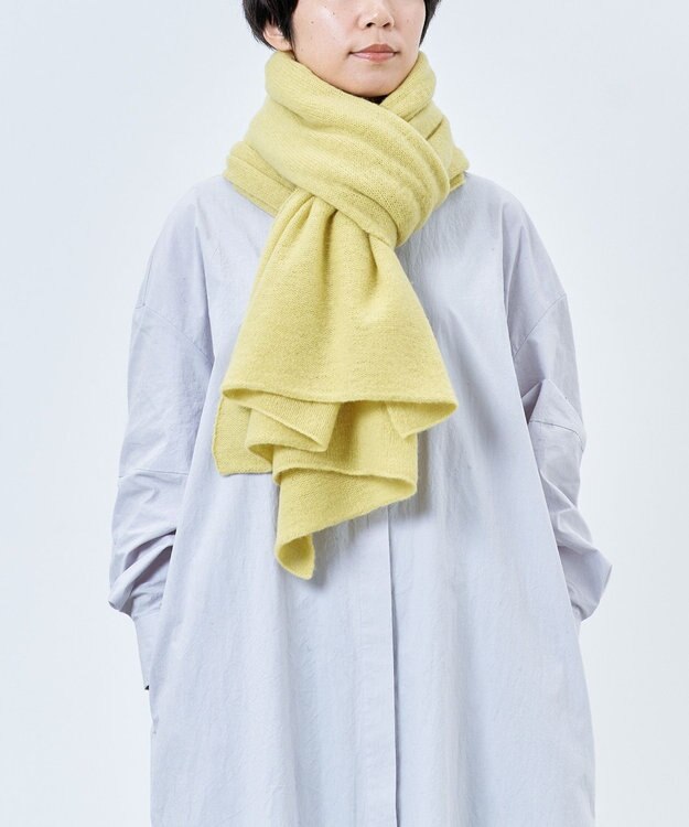AND WOOL 〈上質な素材と手仕事から生まれたニット〉ホワイトカシミヤ100%の大判ストール イエロー