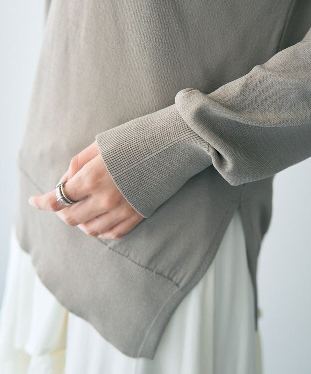 YECCA VECCA Vネックスリットニット Gray Beige