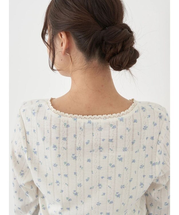 earth music&ecology アイレットジャガードタイトプルオーバー Blue