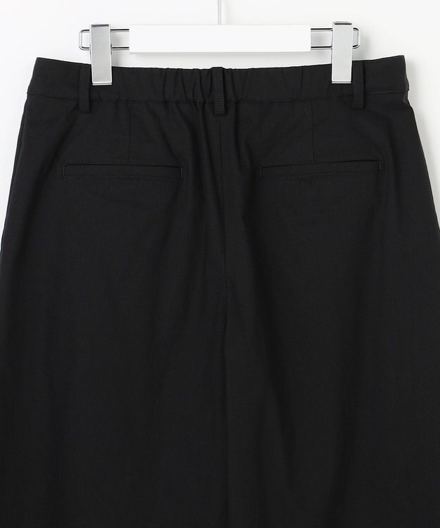 J.PRESS LADIES 【人気素材】セルロースリネンストレッチ クロップド パンツ ブラック系
