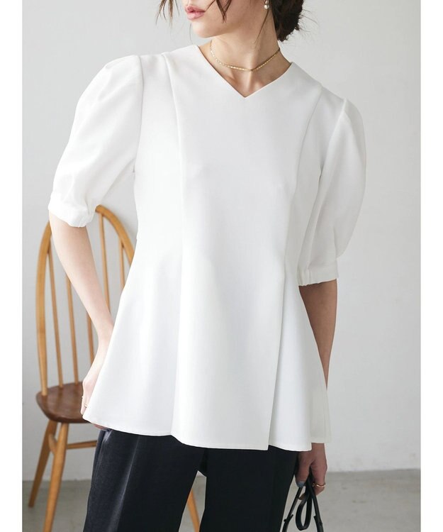 Green Parks AnriettMusee パフスリーブペプラムブラウス Off White