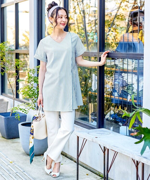 Tiaclasse 【洗える】体型カバーも叶うアシンメトリーストライプチュニックブラウス サックス