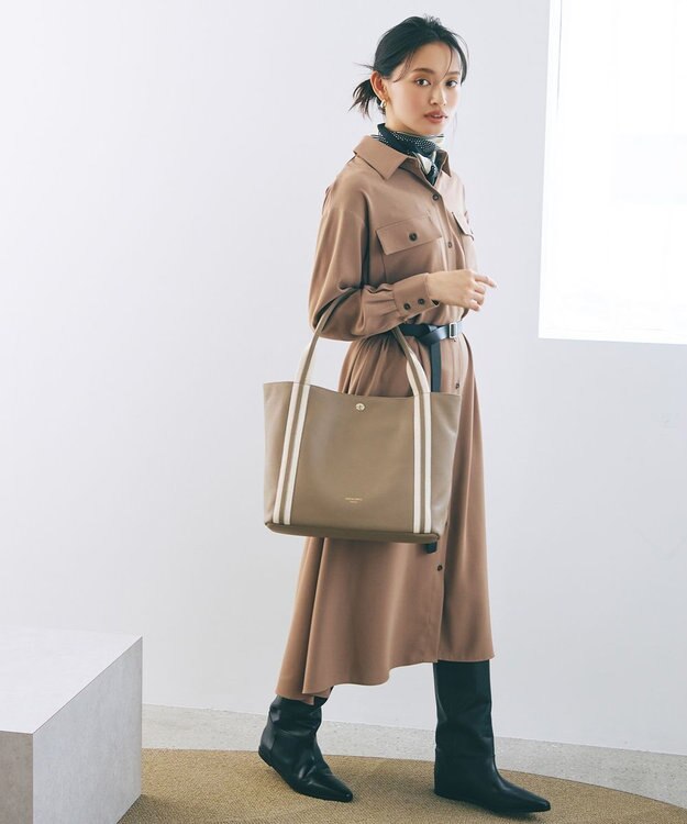 TOPKAPI 【TREASURE TOPKAPI】ソフトシュリンク テープコンビ A4 トート バッグ グレージュ