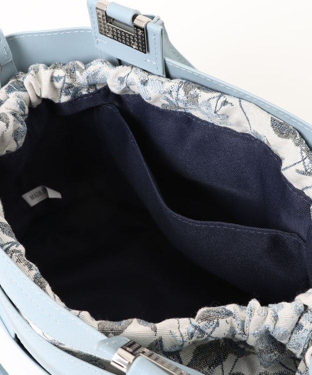 style code 【MERCURYDUO/マーキュリーデュオ】軽量メッシュ　花柄巾着付ミニトートバッグ ブルー