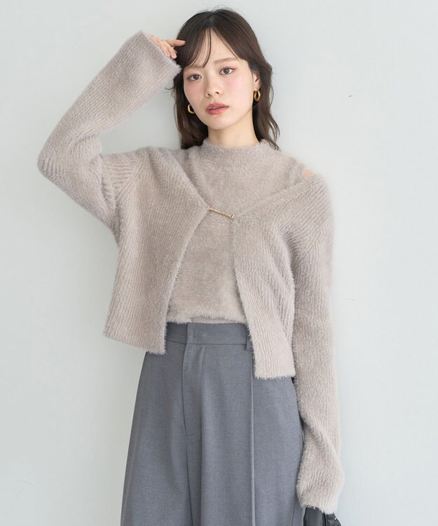 earth music&ecology SET2点チャーム付きシャギーニット＋インナー Light Beige