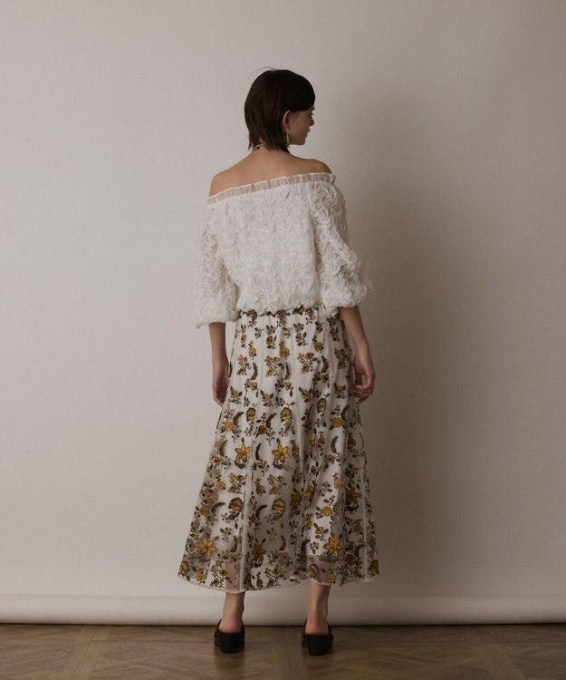 GRACE CONTINENTAL サラサ刺繍チュールスカート ホワイト