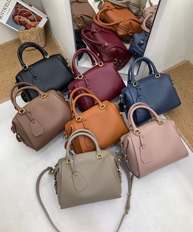 style code [Lyrss]牛革　ボストンバッグ グレー