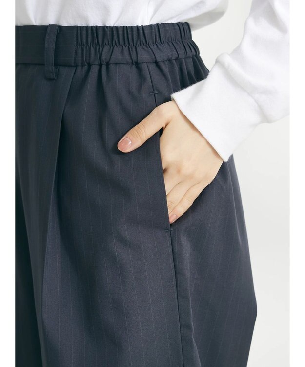 CRAFT STANDARD BOUTIQUE イージーケアピンストライプテーパードパンツ Stripe Gray