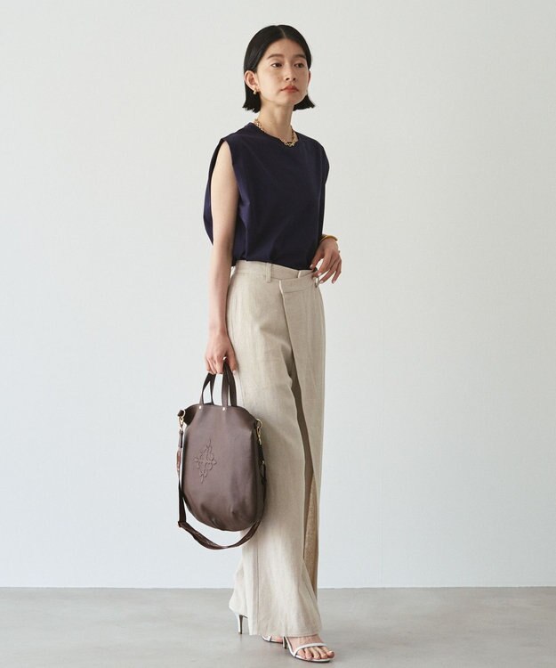 russet 《トートバッグ人気NO.1モデル》スリム2WAYトートバッグ <エンボスモノグラム>(CE-1611) D.Brown