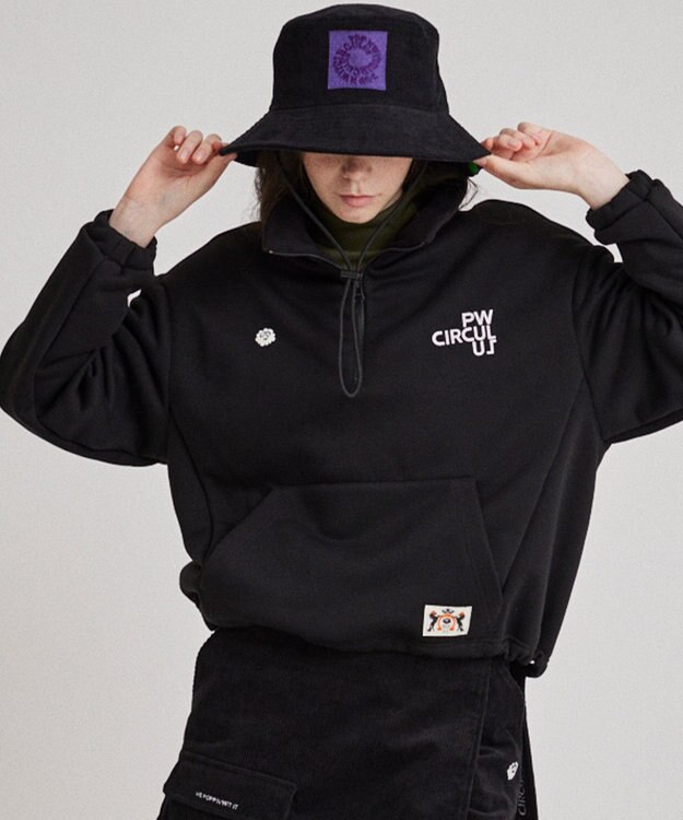 PW CIRCULUS 【WOMEN】ハーフジップ スウェット ブラック系
