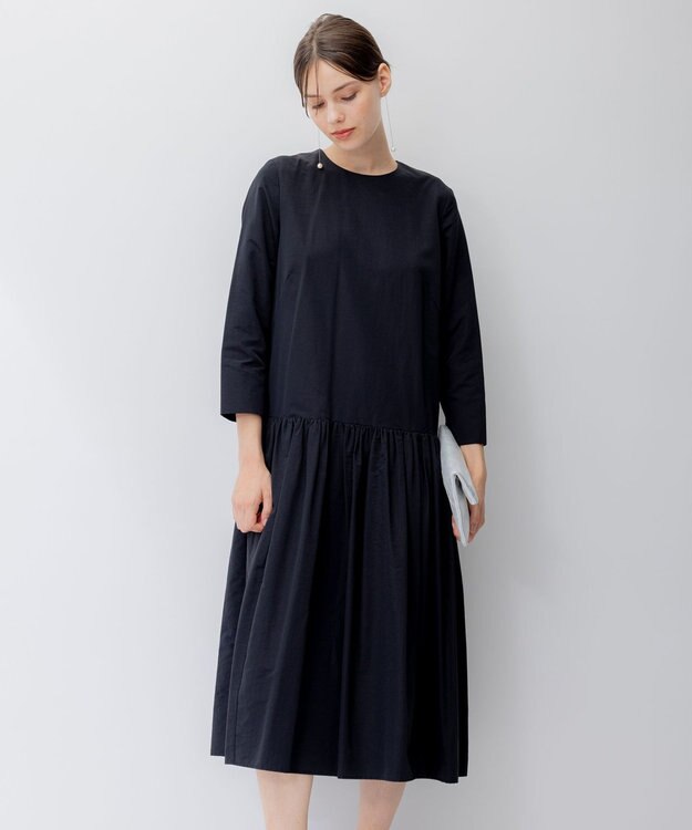 23区 【APPLAUDIR】ソフトタフタ ドレス ブラック系