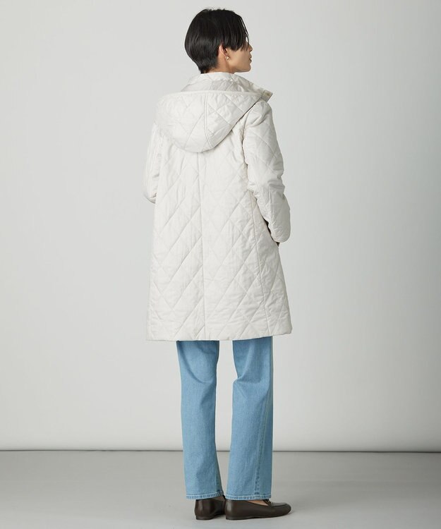J.PRESS LADIES S 【WEB限定カラーあり・2way】コンパクトタフタキルティング  フーデッド コート アイボリー系