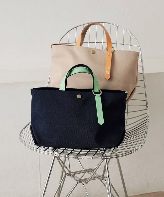 TOPKAPI 【新色追加】【Breath TOPKAPI】Aerial エアリアル ナイロン カラーストラップ付き トートバッグ /軽量 ネイビー