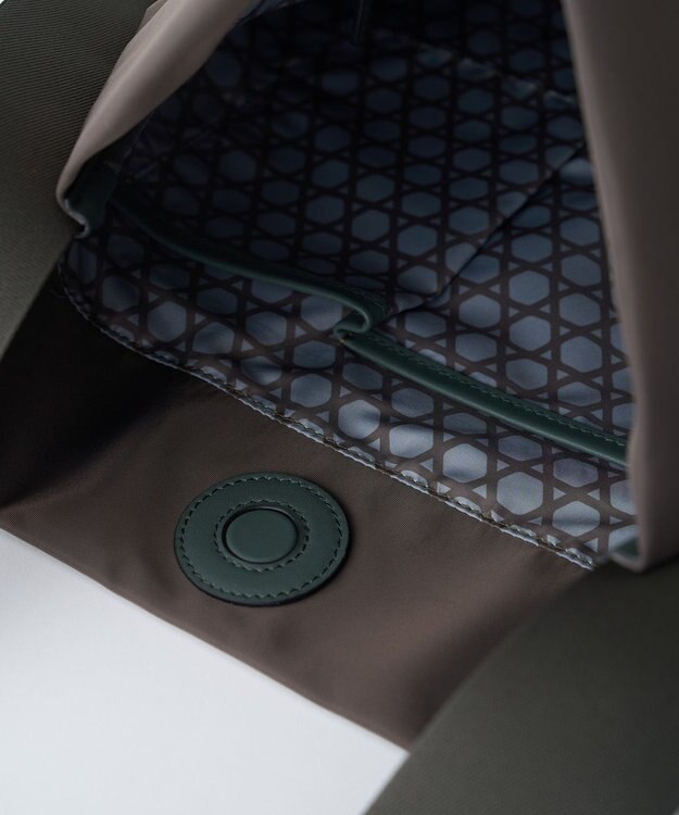 MIYABIYA LAQUOH【撥水加工】ミニマルナイロンワンショルダー (L) カーキ