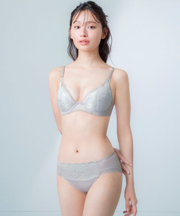 Wing 【SHIHOさん着用】 ブラジャー 自分のからだに合うフィット感 バストになじみやすい 背中すっきり 【マッチミーブラ】 ブラ KB2004 ウイング／ワコール サックス