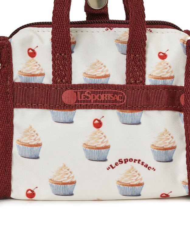 LeSportsac MICRO WEEKENDER CHARM/カップケーキディライト カップケーキディライト