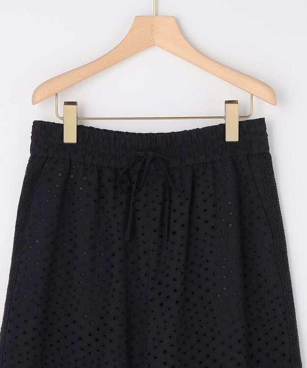 組曲 【先行予約】エンブロイダリーレース パンツ ブラック系