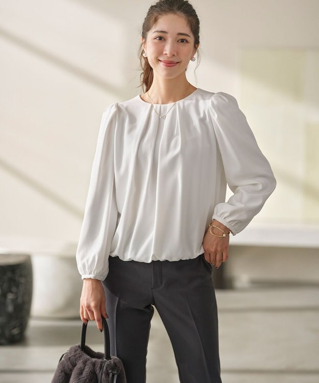 組曲 L 【WEB限定】ジョーゼットシフォン パフスリーブブラウス アイボリー系