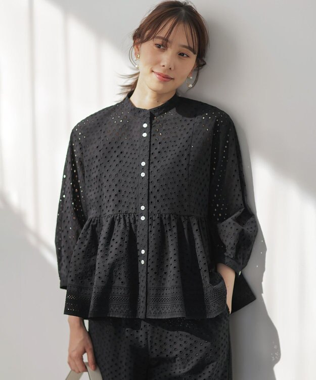 組曲 【先行予約】エンブロイダリーレーススタンドネック ブラウス ブラック系