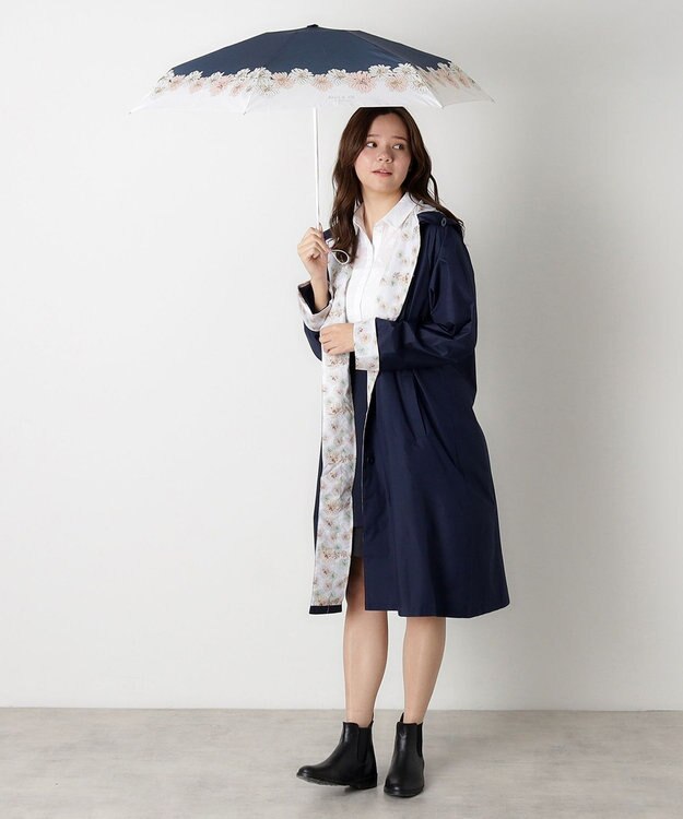MOONBAT 【UVカット/コンパクト】ポール & ジョー (PAUL & JOE ACCESSOIRES) 折りたたみ雨傘 クリザンテーム ネイビーブルー