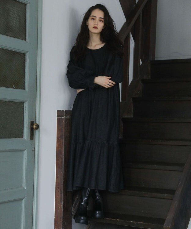 Green Parks ■ＥＳＣＡＲ　デニムピンタックカフスワンピース Black