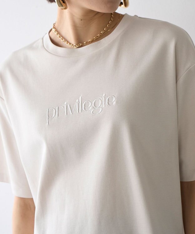 UNFILO BEAUTY FORM ロゴ刺繍 半袖Tシャツ グレージュ