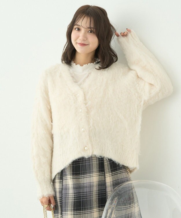 earth music&ecology フワフワパールニットカーディガン Ivory