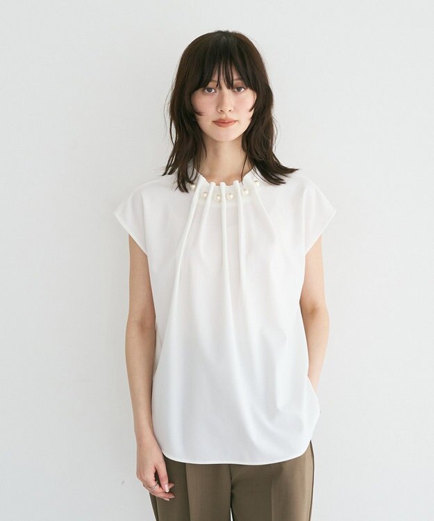 YECCA VECCA パールタックフレンチスリーブブラウス Off White
