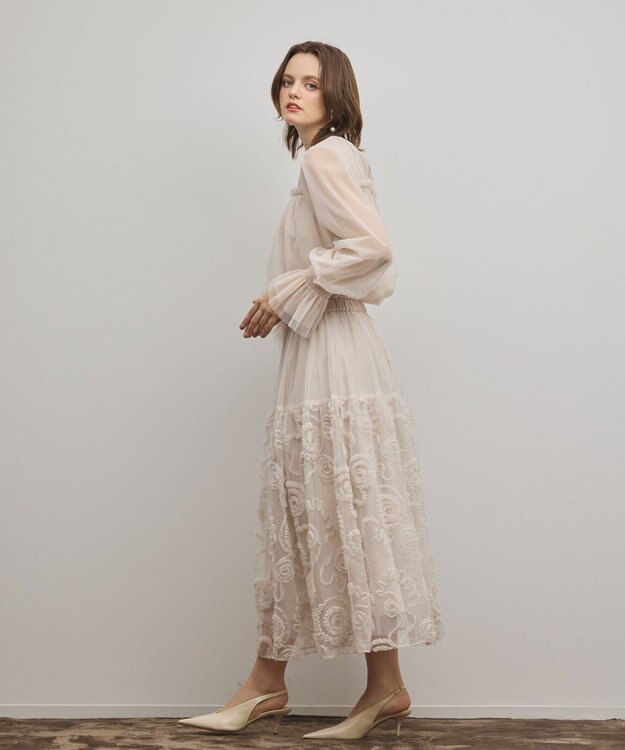 GRACE CONTINENTAL チュールタイブラウス キナリ