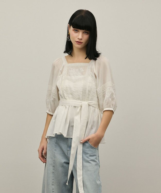 GRACE CONTINENTAL レースコンビピンタックブラウス ホワイト