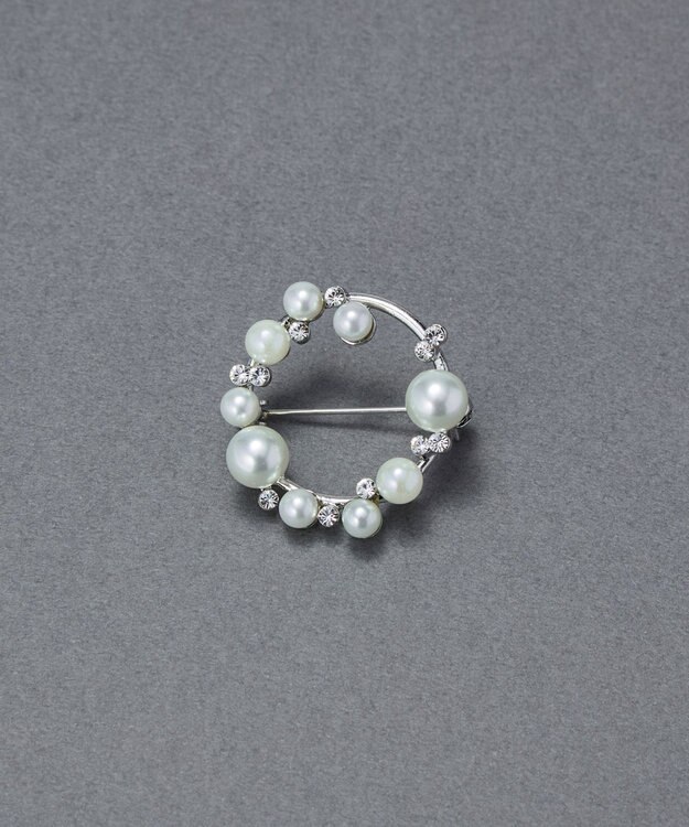 Phoebe フォーマルパールビジューサークルブローチ　シルバー