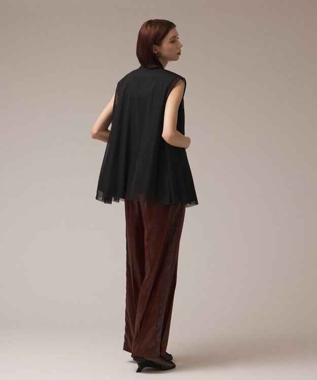 GRACE CONTINENTAL チュールオーバーベスト ブラック