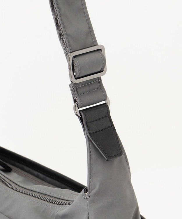 Y'SACCS ミリタリーフラップショルダー　Mサイズ ダークグレー