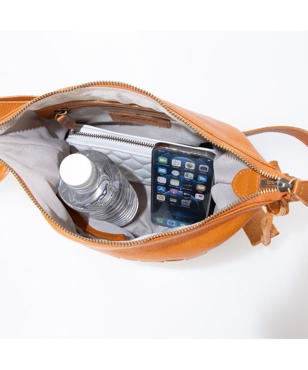 UNBILLION アトランタ ATLANTA / 牛革メッシュバケツショルダー キャメル