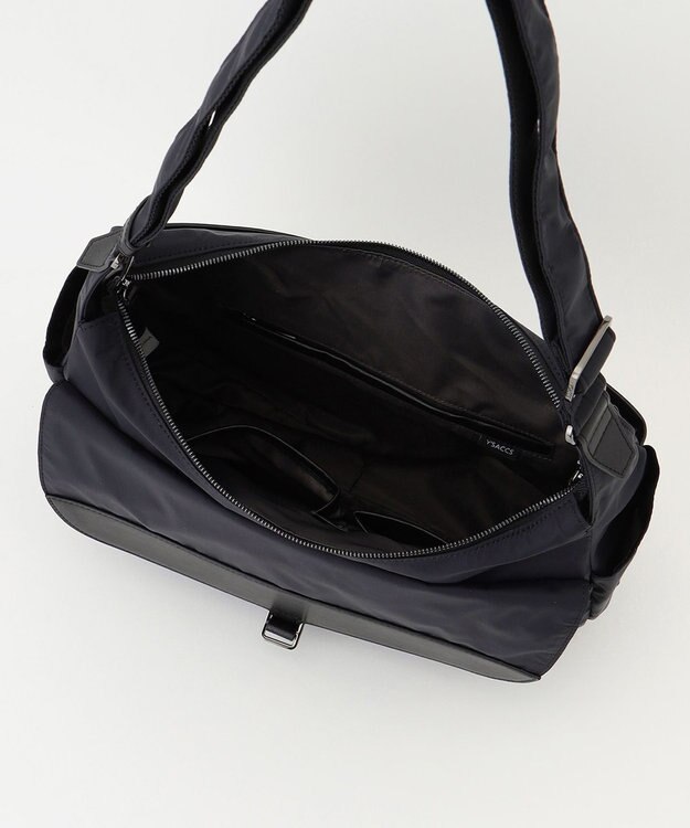 Y'SACCS ミリタリーフラップショルダー　Mサイズ ブラック