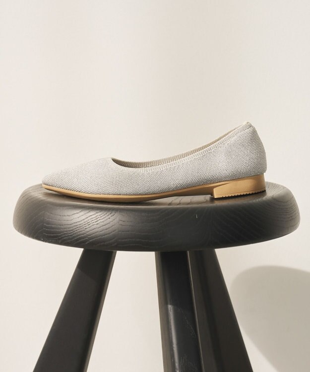 steppi フォルムフィット ポインテッド パンプス シルバーラメ