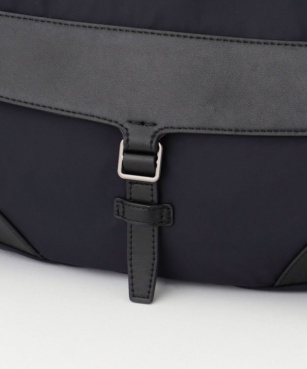 Y'SACCS ミリタリーフラップショルダー　Mサイズ ブラック