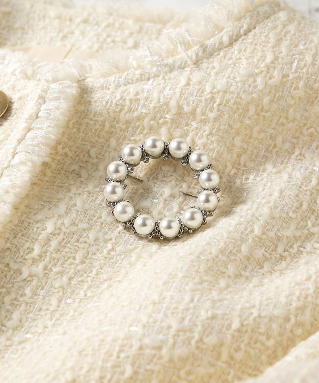 23区 【VERY3月号掲載】パールリング ブローチ シルバー系