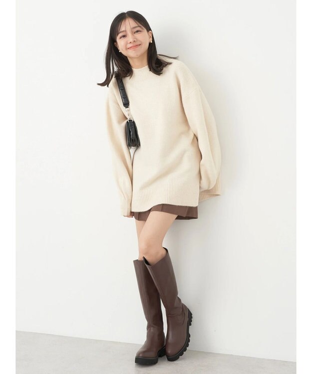 earth music&ecology ＦＬＵＦＦＹハイネックチュニック Ivory