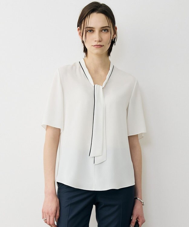 ICB 【先行予約】BackSatinAmunzen 5分袖配色ボウタイブラウス オフホワイト