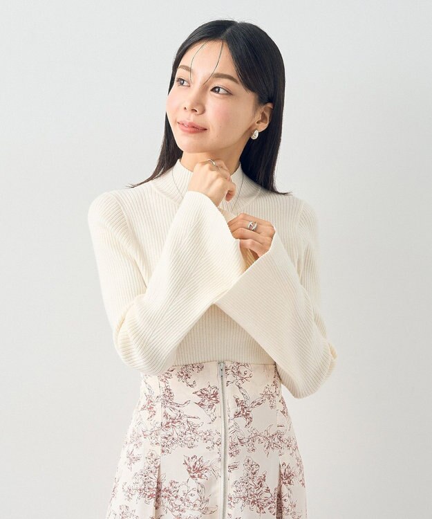 earth music&ecology フレアスリーブプルオーバー Ivory