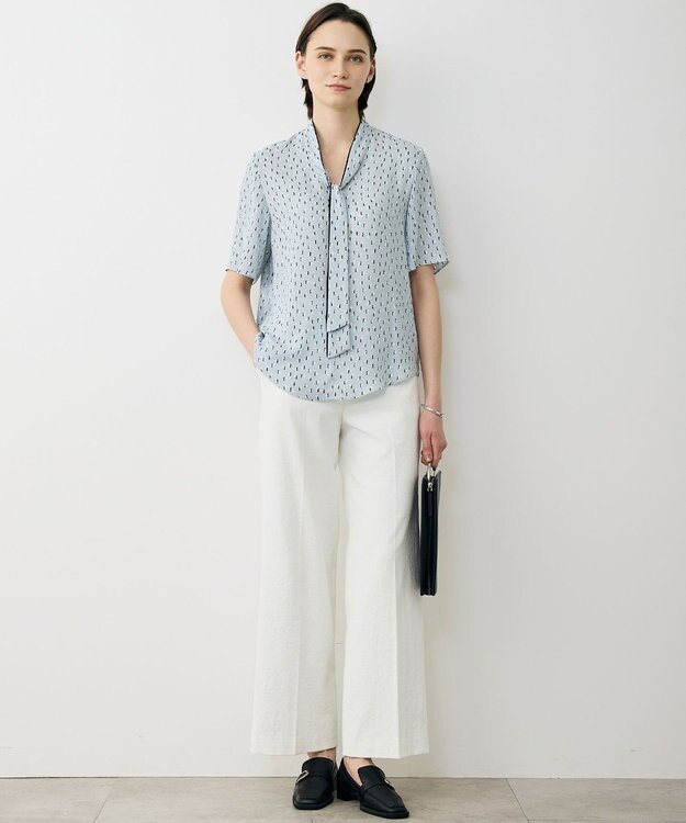 ICB 【先行予約】BackSatinAmunzen 5分袖配色ボウタイブラウス サックスグレー×ミックスモチーフドット