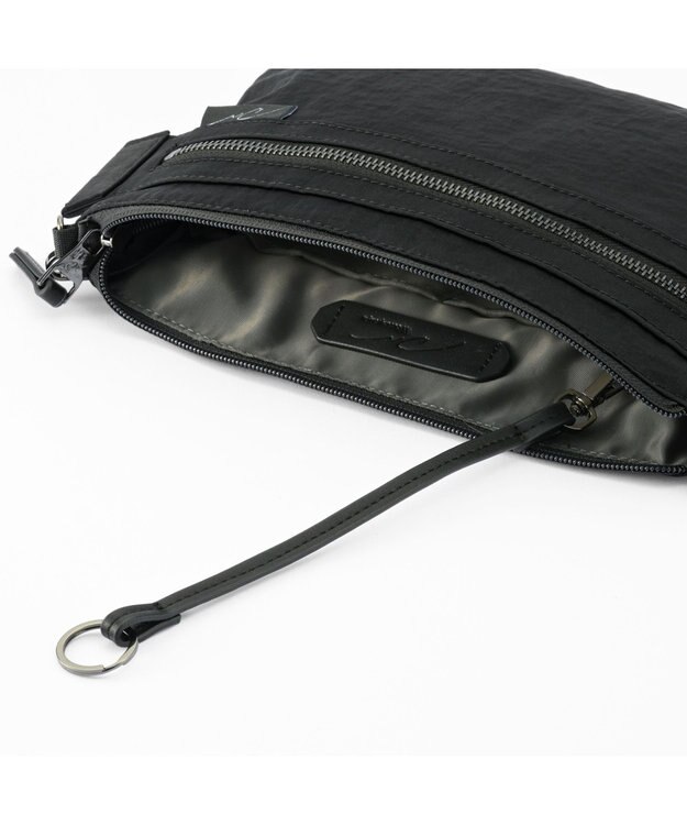 ACE BAGS & LUGGAGE W&.Day/Night キルッコ フラットショルダー 19141 ダブルアンドデイナイト ブラック