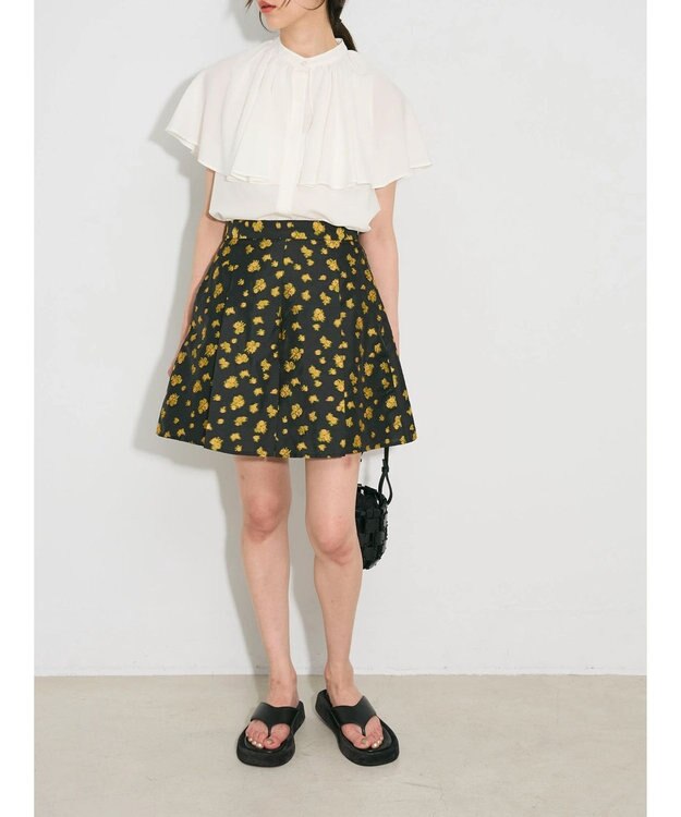 Green Parks タック入りジャガードキュロットパンツ Flower