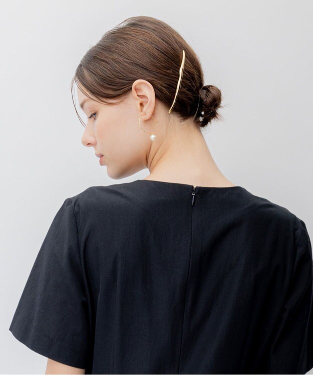 23区 【APPLAUDIR】ニュアンスヘアコーム ゴールド系