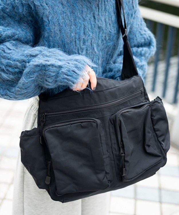 WEGO 立体ポケットショルダー ブラック